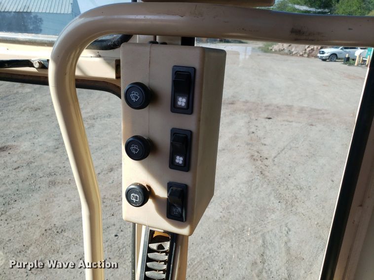 image for item DP7852 2007 Caterpillar   143H motor grader