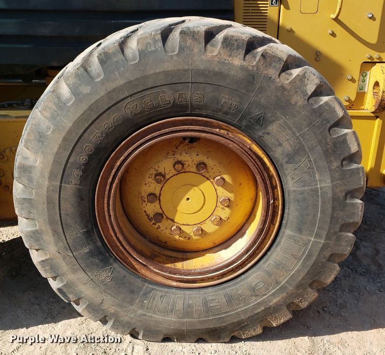 image for item DP7852 2007 Caterpillar   143H motor grader