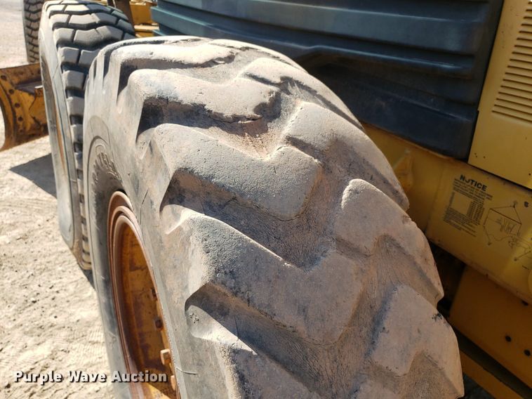 image for item DP7852 2007 Caterpillar   143H motor grader