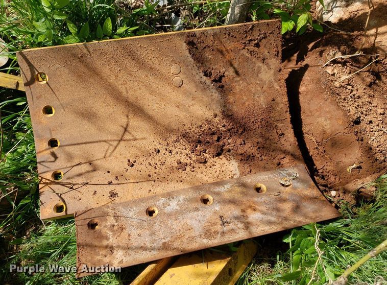 image for item DP7852 2007 Caterpillar   143H motor grader