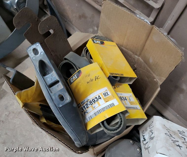 image for item DP7852 2007 Caterpillar   143H motor grader