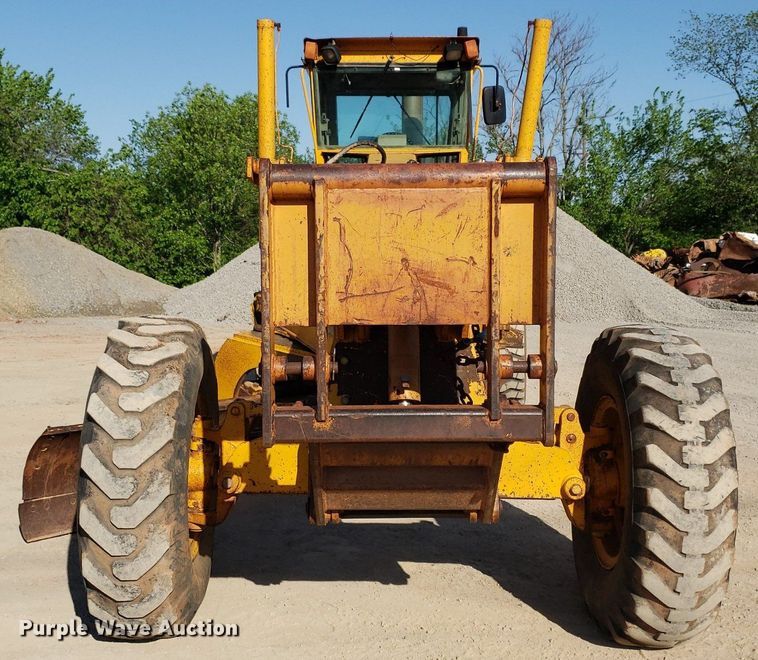 image for item DP7854 1990 John Deere 770B-H  motor grader