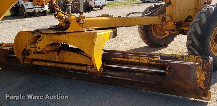 image for item DP7854 1990 John Deere 770B-H  motor grader