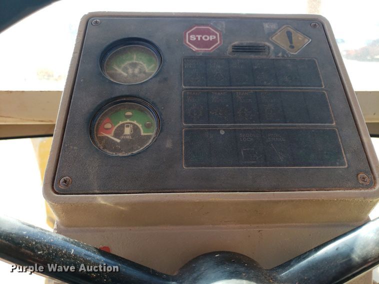 image for item DP7854 1990 John Deere 770B-H  motor grader