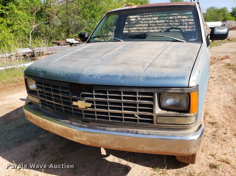 image for item DP7855 1990 Chevrolet C2500  pickup truck