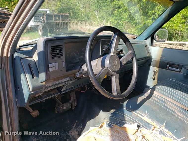 image for item DP7855 1990 Chevrolet C2500  pickup truck