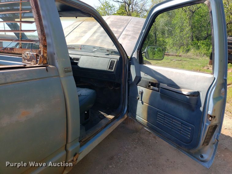 image for item DP7855 1990 Chevrolet C2500  pickup truck