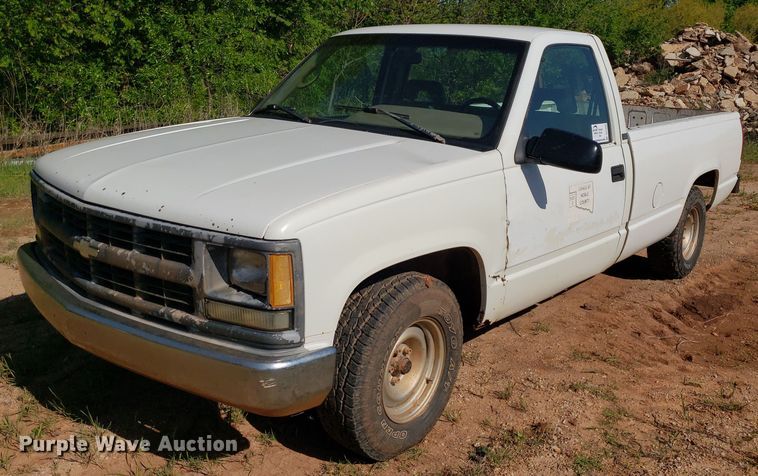 image for item DP7856 1995 Chevrolet C1500  pickup truck