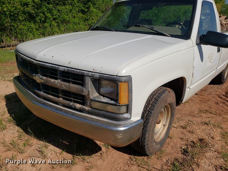 image for item DP7856 1995 Chevrolet C1500  pickup truck