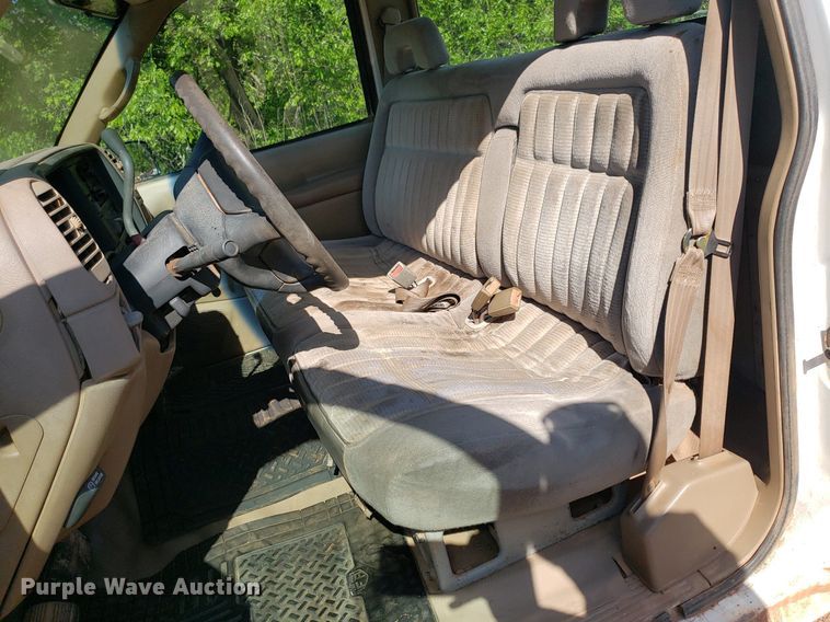 image for item DP7856 1995 Chevrolet C1500  pickup truck