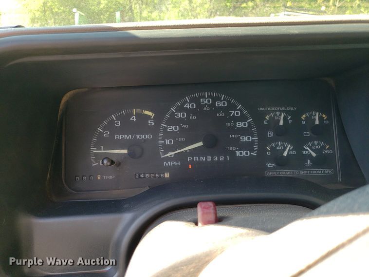 image for item DP7856 1995 Chevrolet C1500  pickup truck