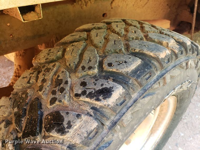 image for item DP7856 1995 Chevrolet C1500  pickup truck