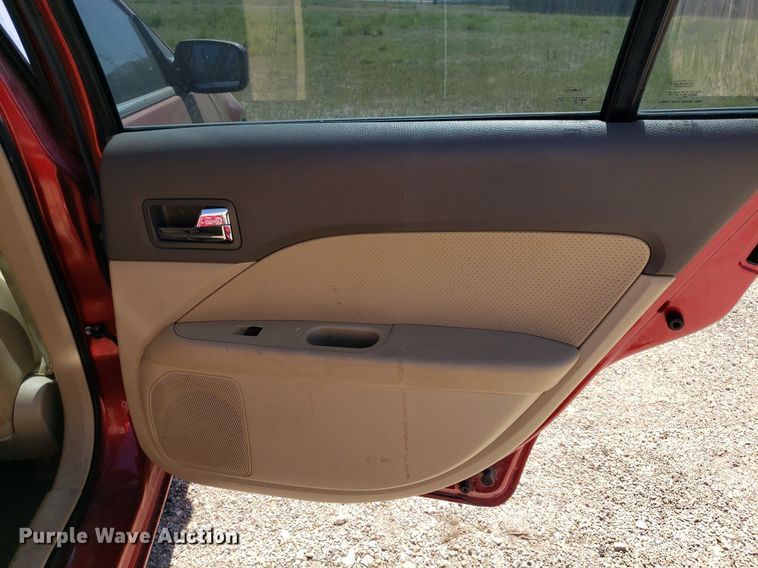 image for item DP7899 2007 Ford Fusion