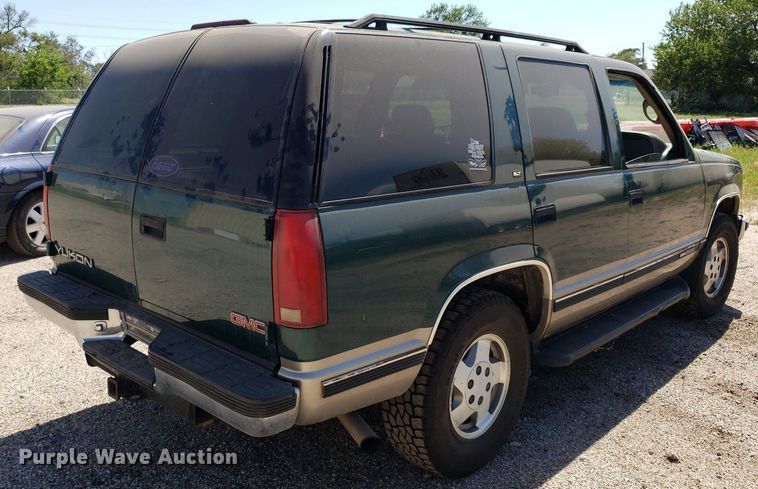 image for item DP7900 1999 GMC Yukon  SUV