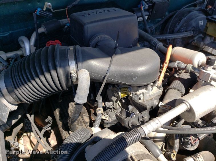 image for item DP7900 1999 GMC Yukon  SUV