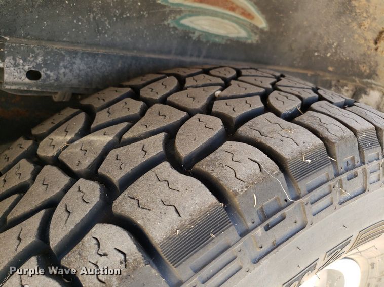 image for item DP7900 1999 GMC Yukon  SUV