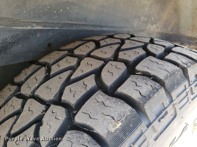 image for item DP7900 1999 GMC Yukon  SUV