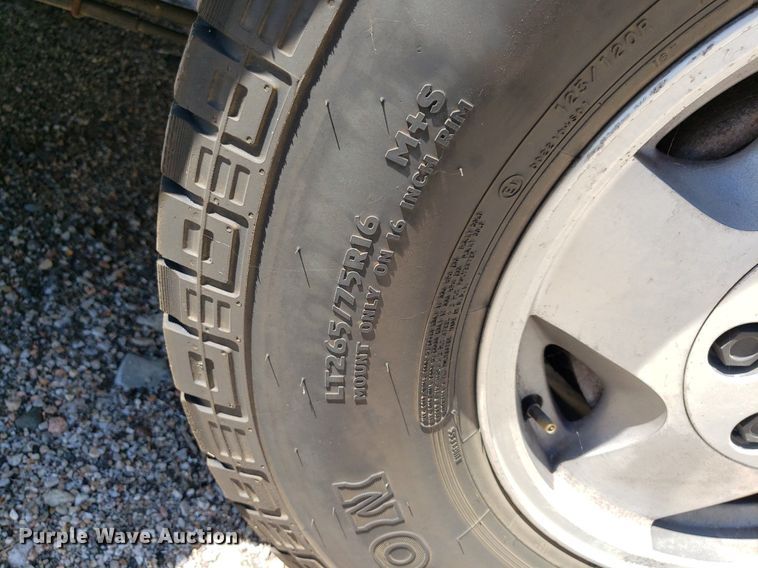 image for item DP7900 1999 GMC Yukon  SUV