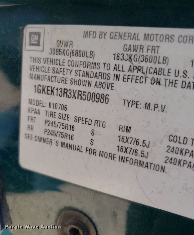 image for item DP7900 1999 GMC Yukon  SUV