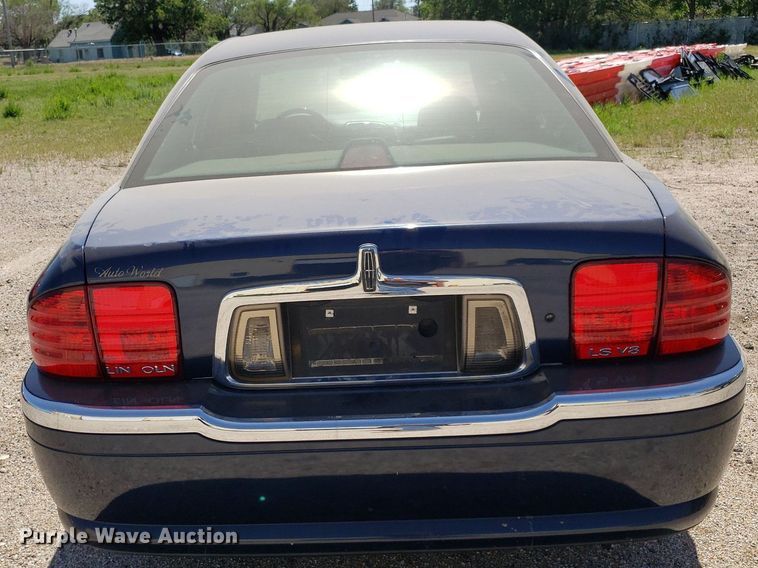 image for item DP7902 2002 Lincoln LS