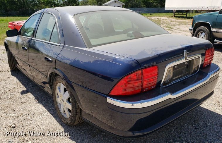 image for item DP7902 2002 Lincoln LS