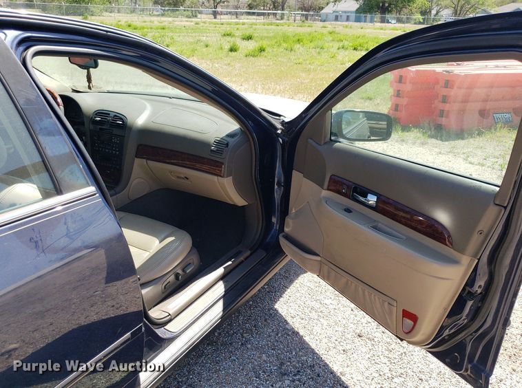 image for item DP7902 2002 Lincoln LS