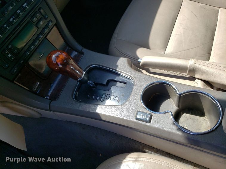 image for item DP7902 2002 Lincoln LS