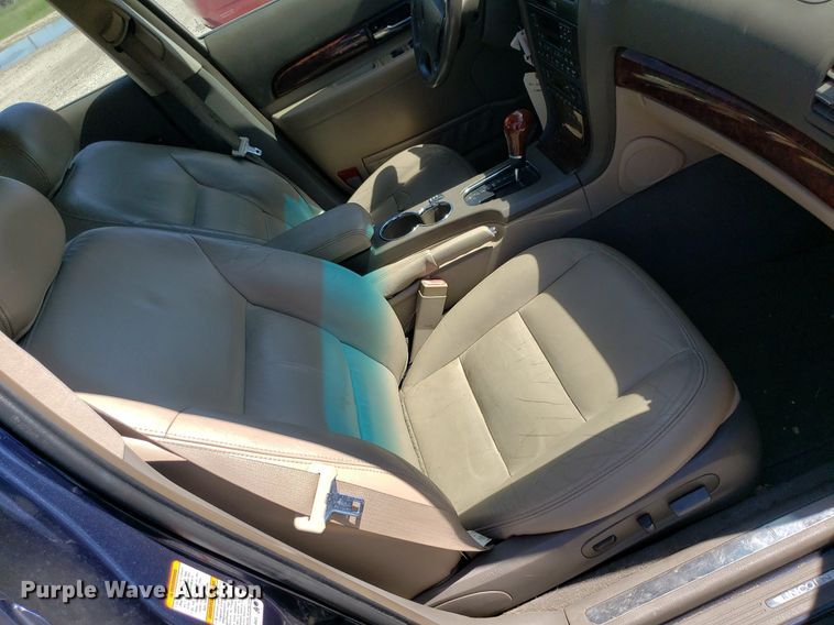 image for item DP7902 2002 Lincoln LS