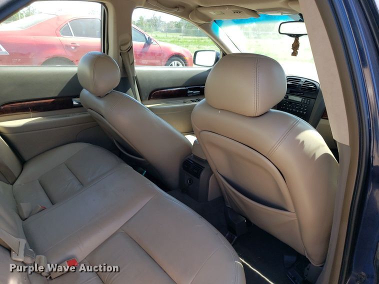 image for item DP7902 2002 Lincoln LS