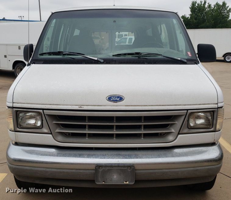 image for item DP7909 1992 Ford E250 Super Duty  van