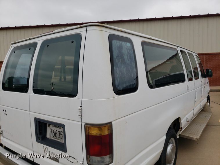 image for item DP7909 1992 Ford E250 Super Duty  van
