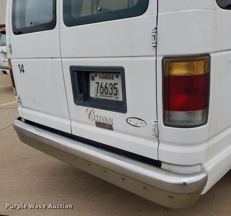 image for item DP7909 1992 Ford E250 Super Duty  van