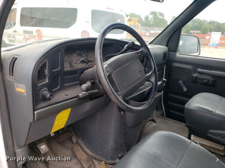 image for item DP7909 1992 Ford E250 Super Duty  van