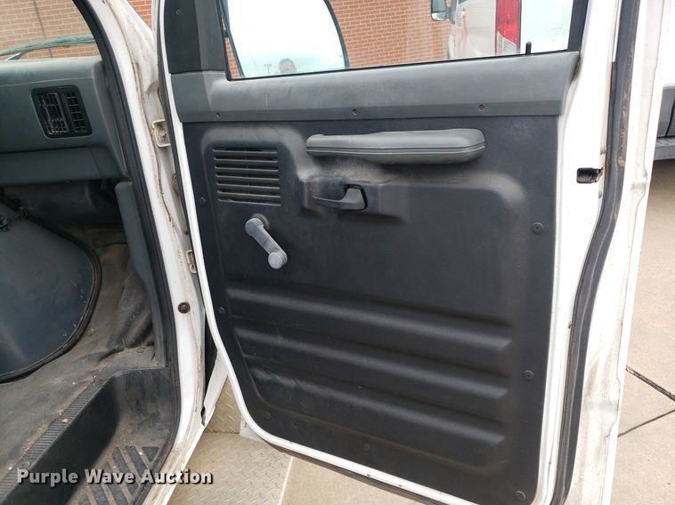 image for item DP7909 1992 Ford E250 Super Duty  van