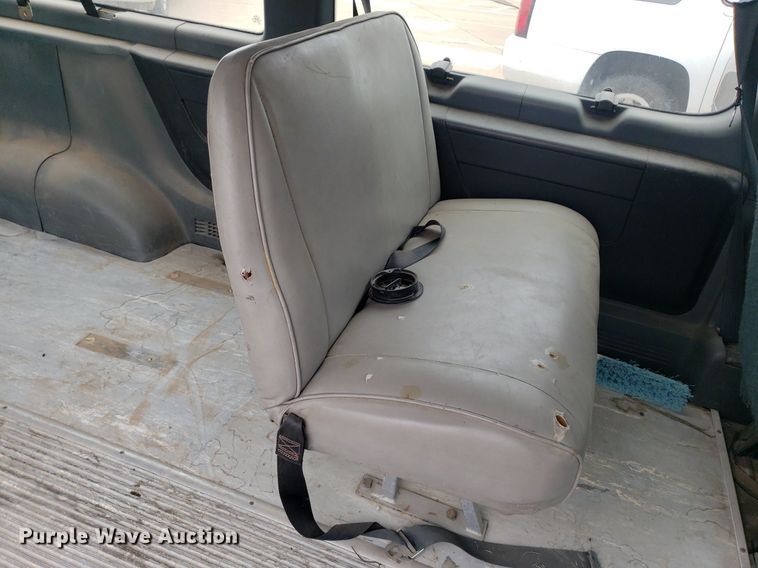 image for item DP7909 1992 Ford E250 Super Duty  van