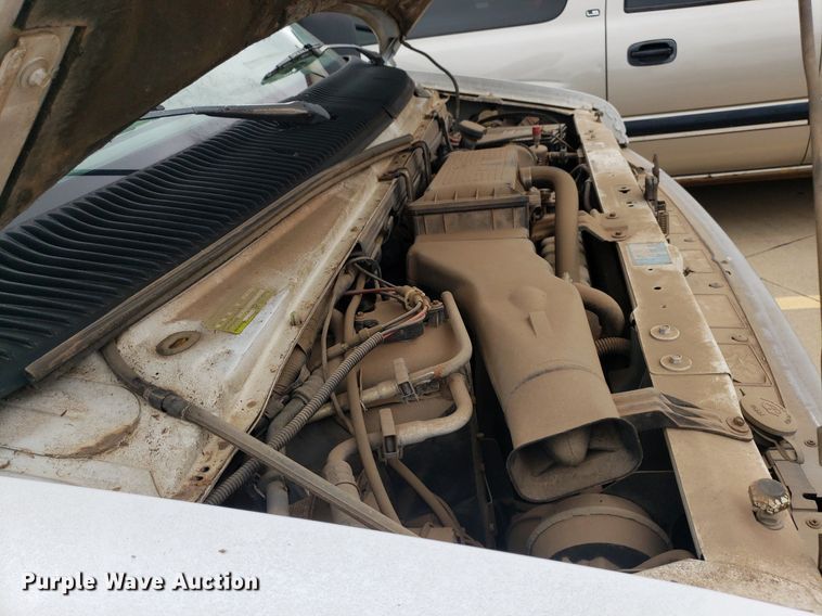 image for item DP7909 1992 Ford E250 Super Duty  van