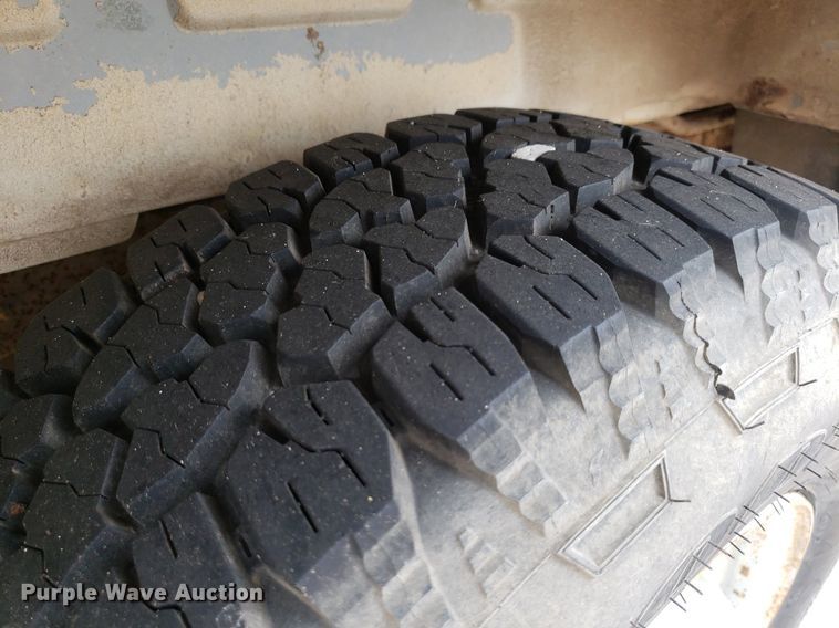 image for item DP7909 1992 Ford E250 Super Duty  van