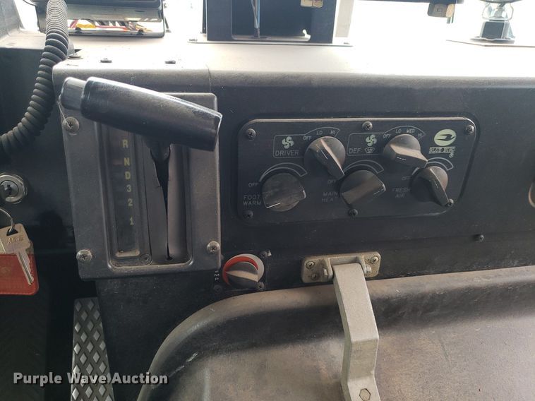 image for item DP7910 1998 Blue Bird  school bus