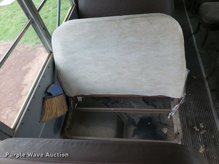 image for item DP7910 1998 Blue Bird  school bus