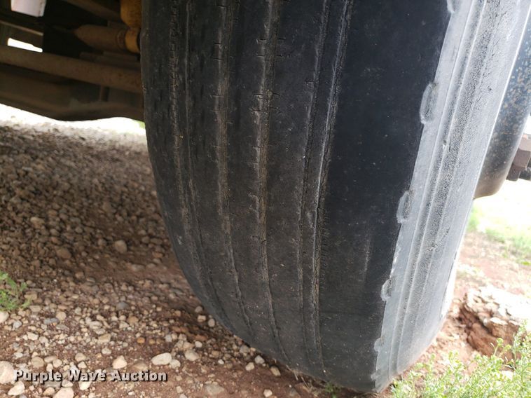 image for item DP7910 1998 Blue Bird  school bus