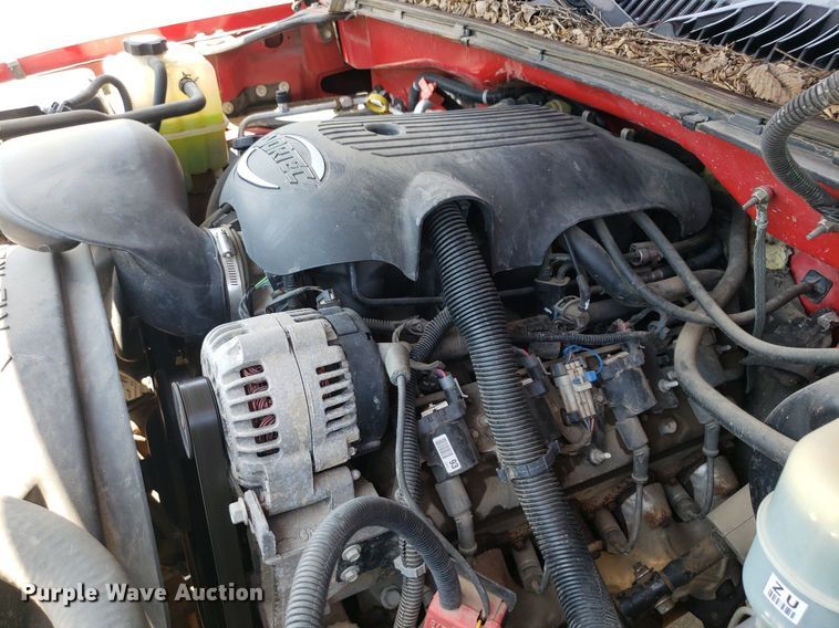 image for item DP7924 2002 Chevrolet Silverado 1500  Ext. Cab pickup truck