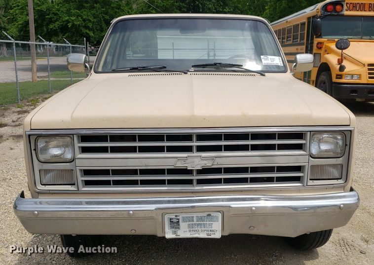 image for item DP7939 1986 Chevrolet C20  pickup truck