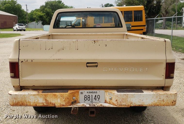 image for item DP7939 1986 Chevrolet C20  pickup truck