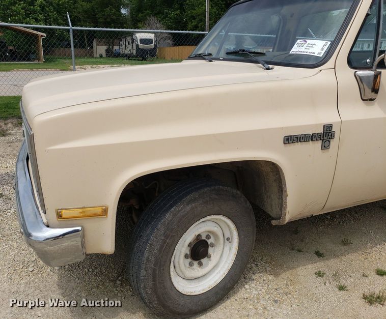 image for item DP7939 1986 Chevrolet C20  pickup truck