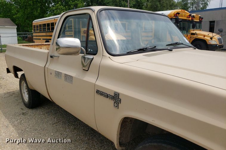 image for item DP7939 1986 Chevrolet C20  pickup truck