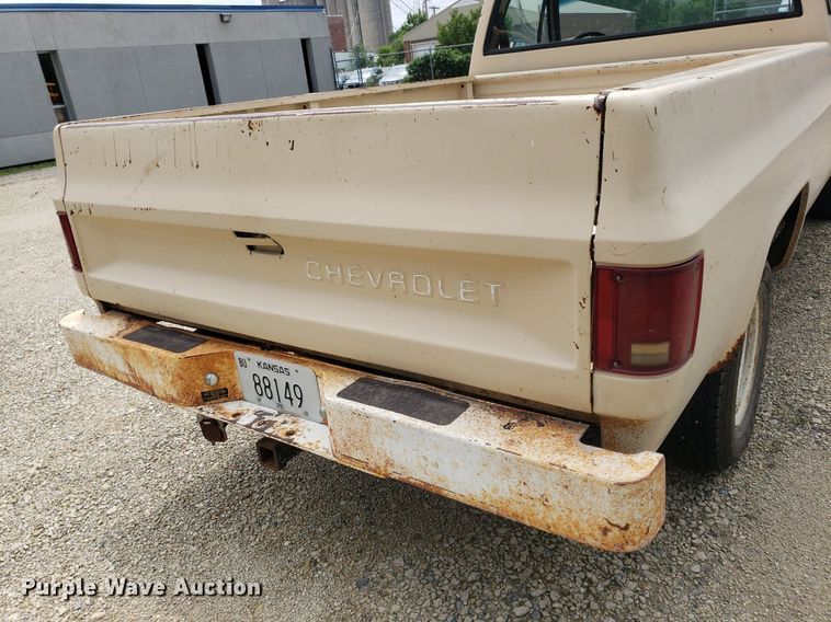 image for item DP7939 1986 Chevrolet C20  pickup truck