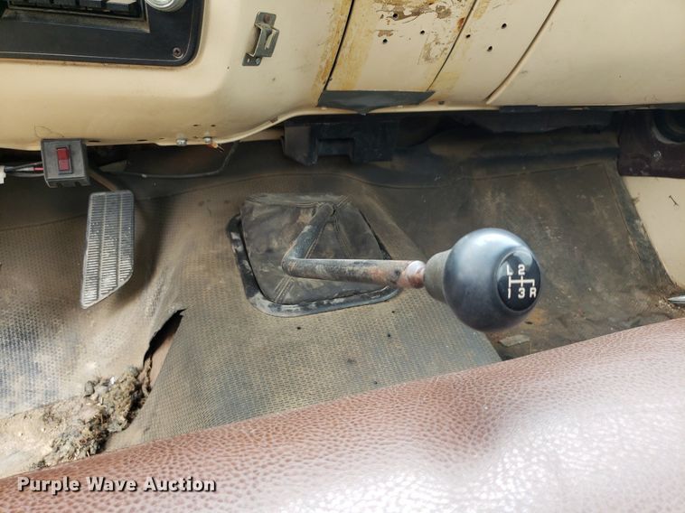 image for item DP7939 1986 Chevrolet C20  pickup truck