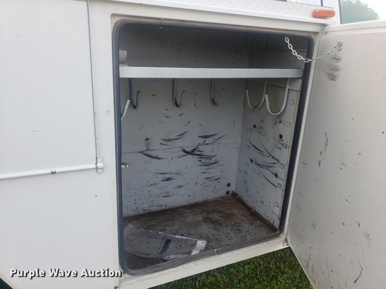 image for item DP7940 2007 Ford F550 Super Duty  bucket truck