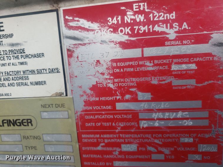 image for item DP7940 2007 Ford F550 Super Duty  bucket truck