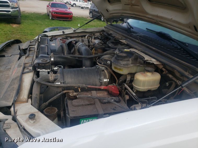 image for item DP7940 2007 Ford F550 Super Duty  bucket truck